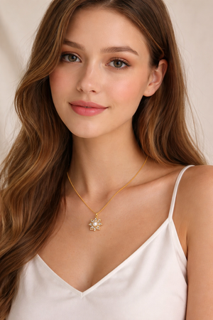 Anti tarnish flower charm chain pendent