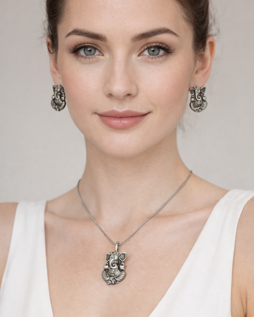 Ganesha chain pendent-earrings set