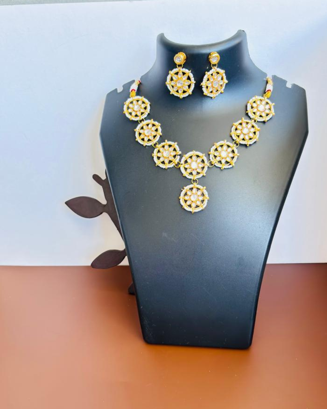 Premium floral kundan necklace