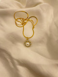 Anti tarnish Chain floral pendent